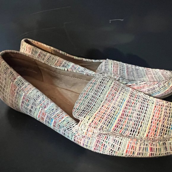 Women's Aerosoles Platinum Over Drive Loafer Sz 6 - Picture 3 of 4